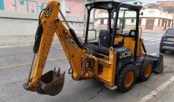 
										Mini-retrocargador JCB 1CX año 2015 completo									