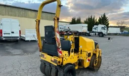 
										Vibrocompactador Ammann AV32 combinado año 2006 completo									