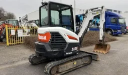 
										Mini-Excavadora Bobcat E35 año 2019 completo									