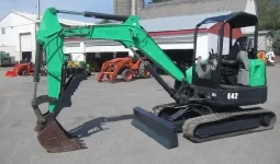 
										Mini-excavadora Bobcat E42 año 2016 completo									