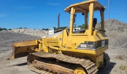 
										Bulldozer Caterpillar D5G año 2003 completo									