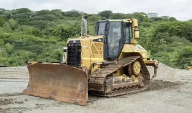 Bulldozer Caterpillar D6N XL año 2012