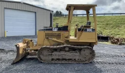 
										Bulldozer Caterpillar D3C III año 1998 completo									