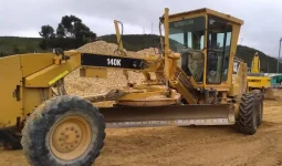 
										Motoniveladora Caterpillar 140K año 2011 completo									