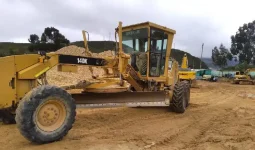 
										Motoniveladora Caterpillar 140K año 2011 completo									