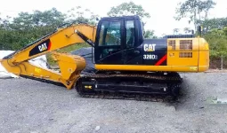 Excavadora Caterpillar 320D2 año 2017