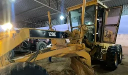 
										Motoniveladora Caterpillar 120K año 2014 completo									