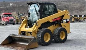 Minicargador Caterpillar 236D año 2019