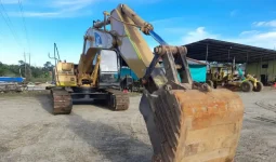 
										Excavadora Caterpillar 320C año 2004 completo									