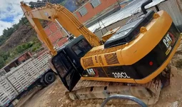 
										Excavadora Caterpillar 330CL año 2002 completo									