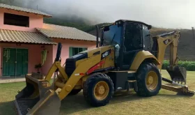 Retrocargador Caterpillar 416F2 año 2019