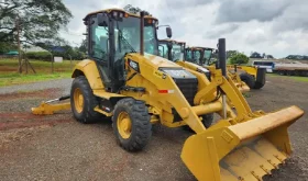 Retrocargador Caterpillar 416F2 año 2018