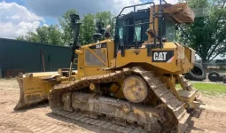 
										Bulldozer Caterpillar D6T año 2016 completo									