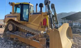 Bulldozer Caterpillar D8T año 2007