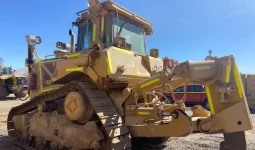 
										Bulldozer Caterpillar D8T año 2017 completo									