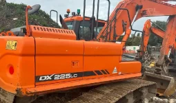 
										Excavadora Doosan DX 225LC año 2016 completo									