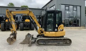 Miniexcavadora Caterpillar 305E2 año 2018