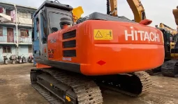 
										Excavadora Hitachi ZX-200 3G año 2020 completo									