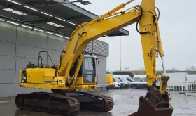 Excavadora Komatsu PC210 LC-8K año 2008