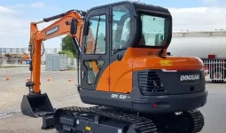 
										Excavadora Doosan DX60 año 2023 completo									