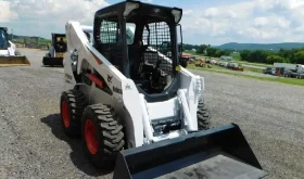 Minicargador Bobcat S650 año 2017