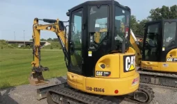 
										Mini-excavadora Caterpillar 304E2 año 2018 completo									