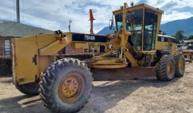 Motoniveladora Caterpillar 140H año 2007