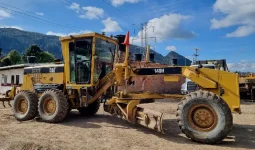 
										Motoniveladora Caterpillar 140H año 2007 completo									