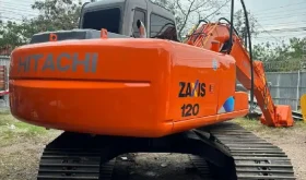 Excavadora HItachi ZX 120 año 2022