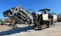 
										Fresadora Wirtgen W250i año 2016 completo									