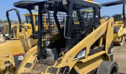 
										Minicargador Caterpillar 246B año 2009 completo									