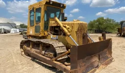 
										Bulldozer Caterpillar D6D 4X año 1980 completo									