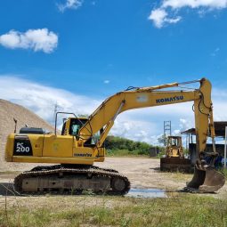 
										Excavadora Komatsu Pc-200-8 año 2008 completo									