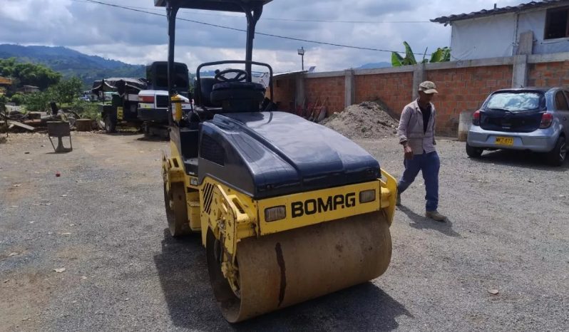 
								Vibrocompactador Bomag BW120 año 2007 completo									