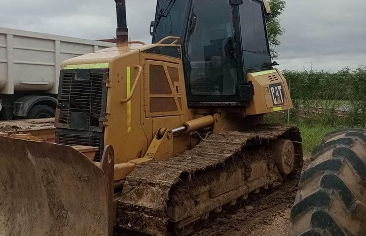 
								Bulldozer Caterpillar D6K año 2012 completo									