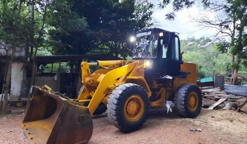 
								Cargador Caterpillar 926E año 1991 capacidad 3 ton completo									