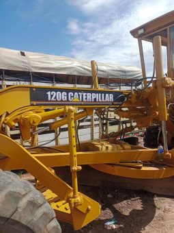 
										Motoniveladora Caterpillar 120G completo									