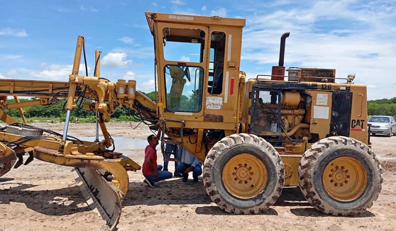 
								Motoniveladora Caterpillar 12G año 1994 completo									