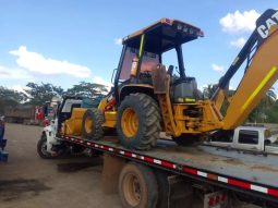 
										Retroexcavadora Caterpillar 416D año 2005 completo									