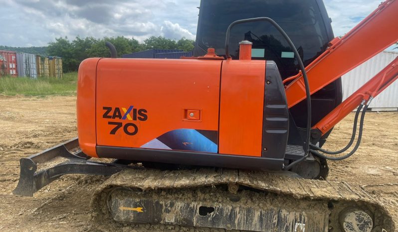 
								Excavadora Hitachi ZX70 año 2019 completo									