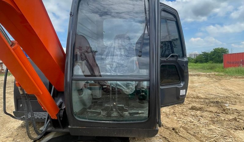 
								Excavadora Hitachi ZX70 año 2019 completo									