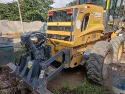 
										Motoniveladora New Holland RG140B año 2013 completo									