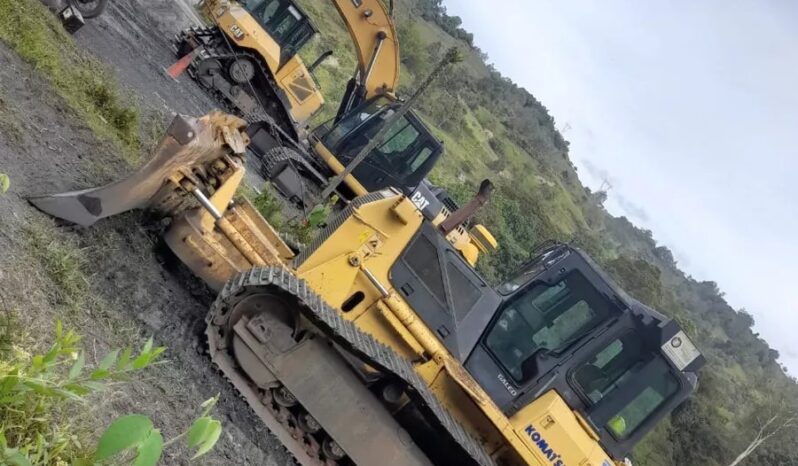 
								Bulldozer Komatsu D61-PX año 2006 Horas 8700 completo									