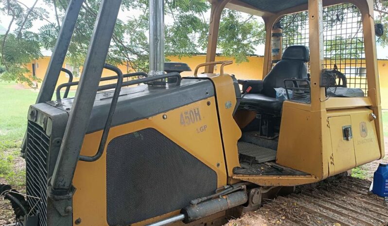 
								Bulldozer Case 450H año 2002 horas 16000 Venta o Alquiler completo									