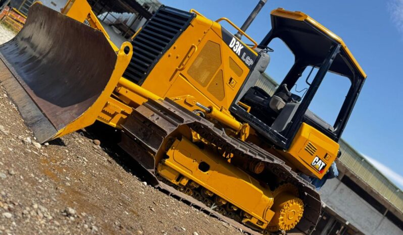 
								Bulldozer Cat D3K LGP año 2008 completo									