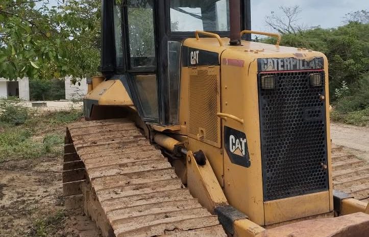 
								Bulldozer Caterpillar D5N GLP año 2005 Horas 15 excelente estado completo									