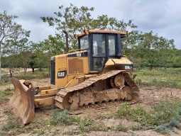 
										Bulldozer Caterpillar D5N GLP año 2005 Horas 15 excelente estado completo									