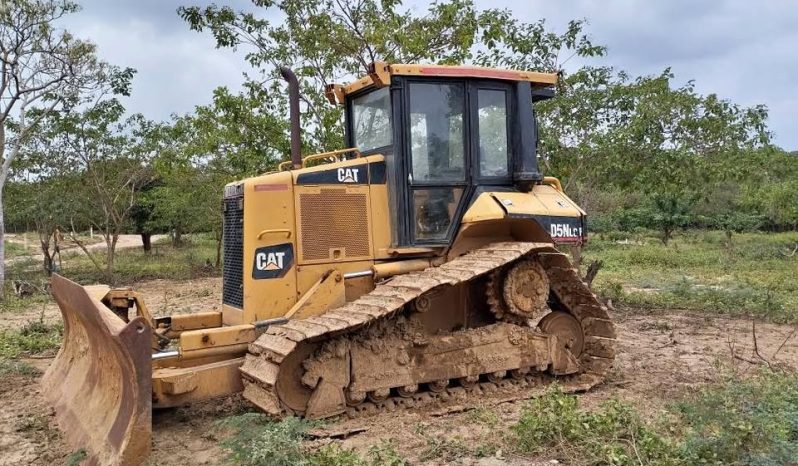 
								Bulldozer Caterpillar D5N GLP año 2005 Horas 15 excelente estado completo									