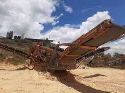 
										Clasificadora Sandvik QE440  año 2011 completo									