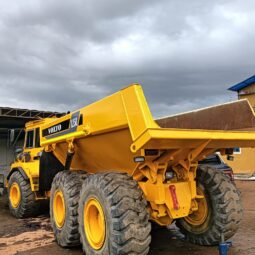 Dumper Fuera de Carretera Volvo A25C excelente estado Venta alquiler